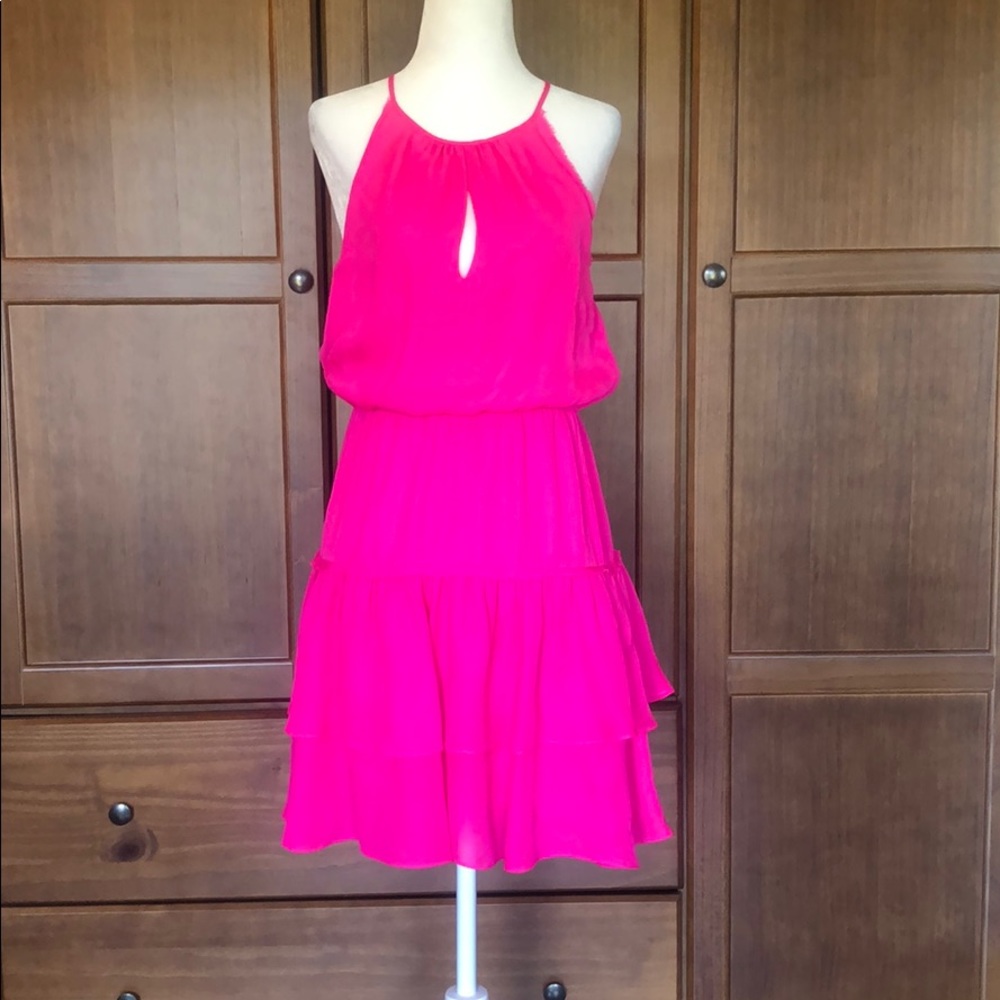 Fun, sassy, fuchsia, flirty dress!